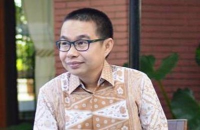 Judul Artikel